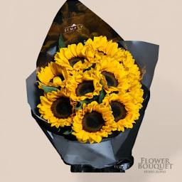 sunflower graduation bouquet