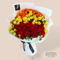colorful small rose bouquet
