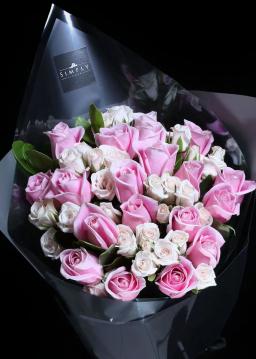 Valentine's Day Maria Rose+Milk White Rose Bouquet