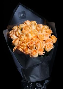 orange rose bouquet